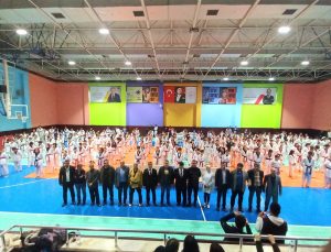 Taekwondo Siyah Kuşak Dan-Pum Terfi Sınavı yapıldı