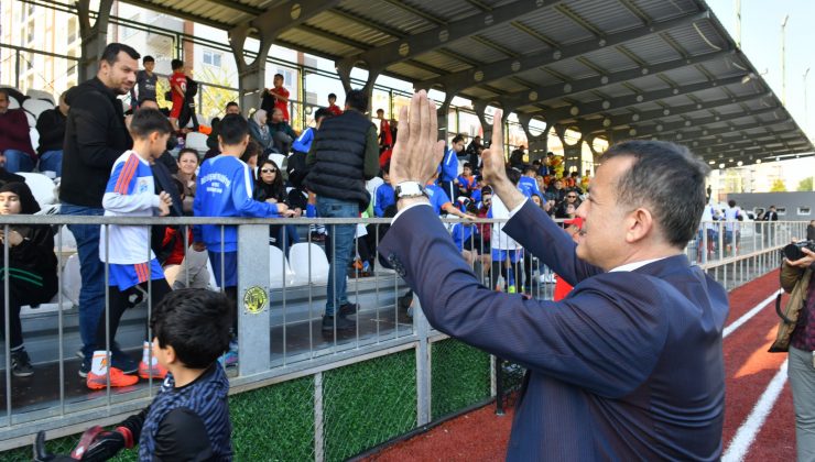 Yenişehir Belediyesi Geleneksel U12 Futbol Turnuvası başladı