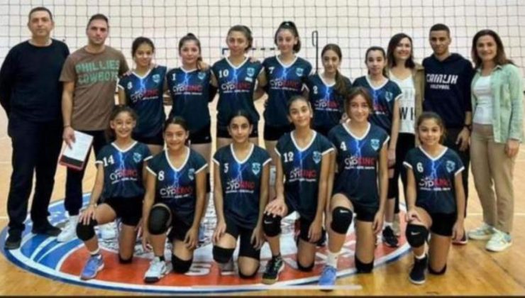 Kuzey Kıbrıslı voleybol takımından 16 kişi depremde hayatını kaybetti