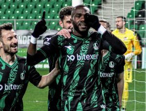 Sakaryaspor Eyüpspor’u yendi, seriye bağladı