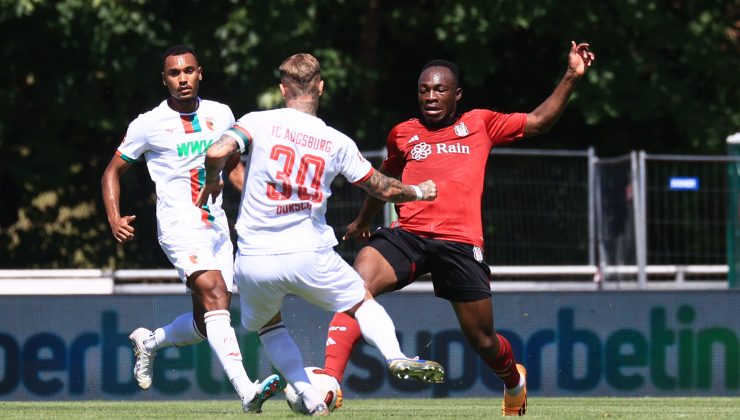 Beşiktaş – Augsburg maçı, patlayıcı maddeler nedeniyle 79. dakikada iptal edildi.