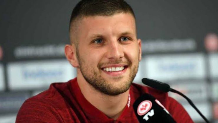 Ante Rebic adım adım kartal oluyor.