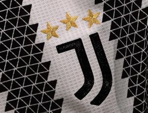 UEFA’dan Juventus’a ceza!